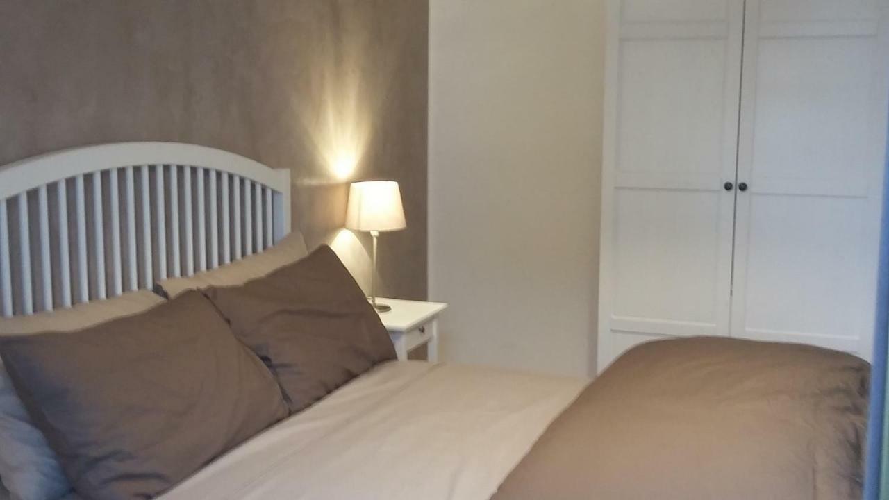 Residenza Leon Bed & Breakfast Castelnuovo del Garda Bagian luar foto