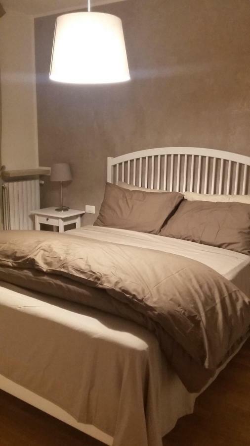 Residenza Leon Bed & Breakfast Castelnuovo del Garda Bagian luar foto